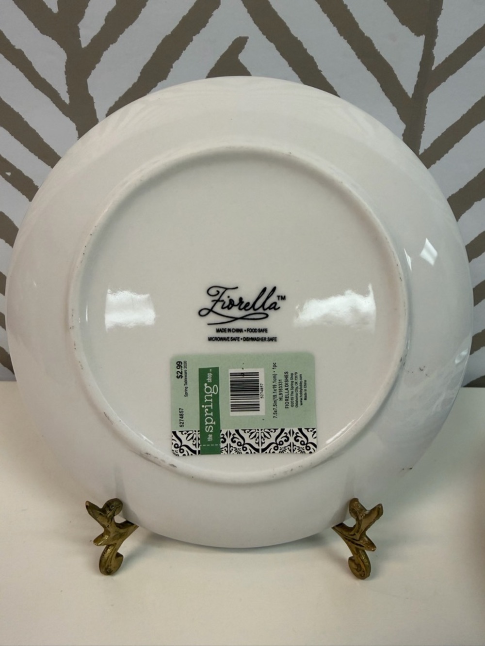 New Blue Floral Pattern Ceramic Dinner 7.5” Plates (Set of 4) - Picture 4 of 4